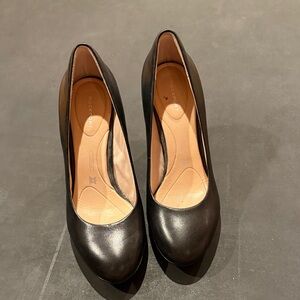 Rockport Women's Classic Black Heels